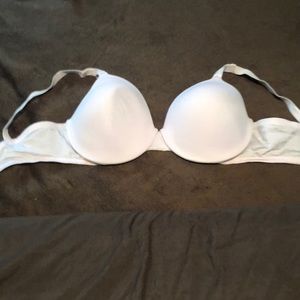 Warner’s 38D Underwire bra Brand New